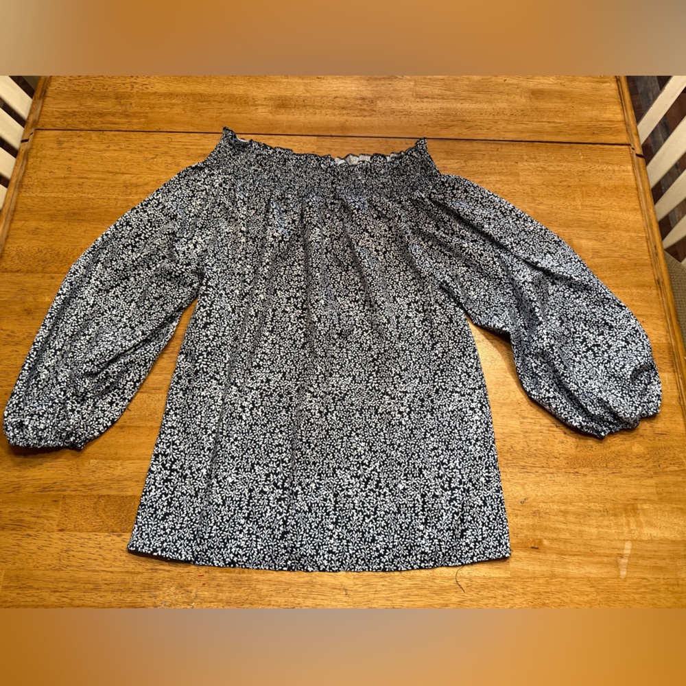 SHEIN Black and White Floral Blouse